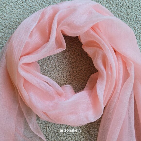 NWOT Ovcio Featherlight Cashmere Scarf - Picture 3 of 14